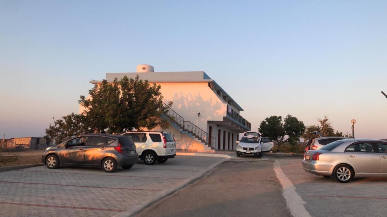 Karpaz Sunset Hotel Rizokarpaso ภายนอก รูปภาพ